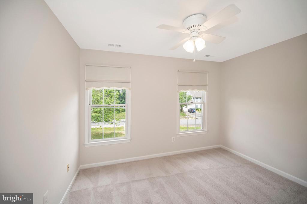 11302 BATH COURT