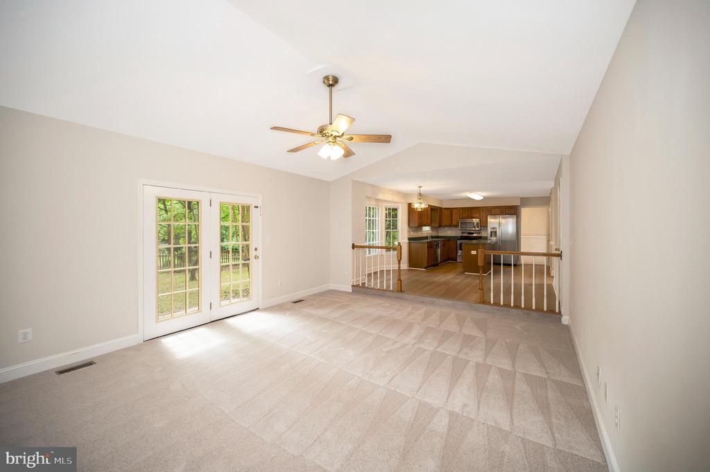 11302 BATH COURT