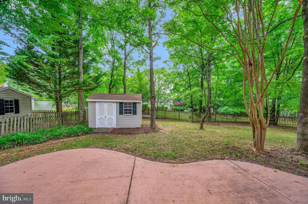 11302 BATH COURT
