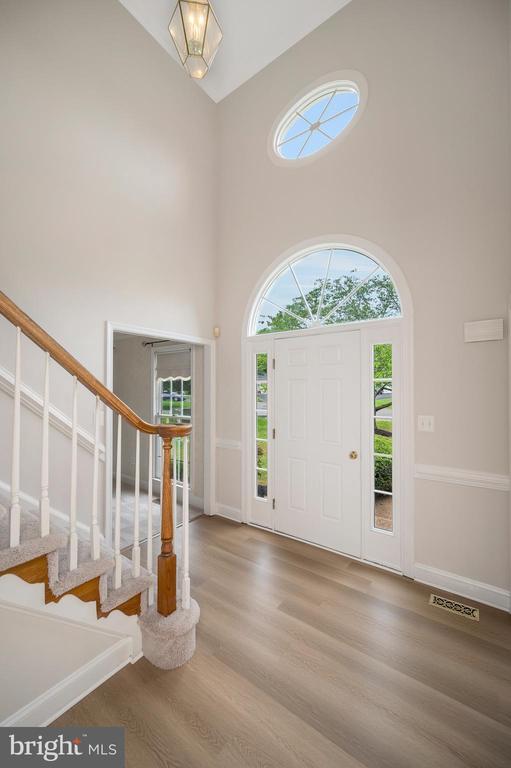 11302 BATH COURT