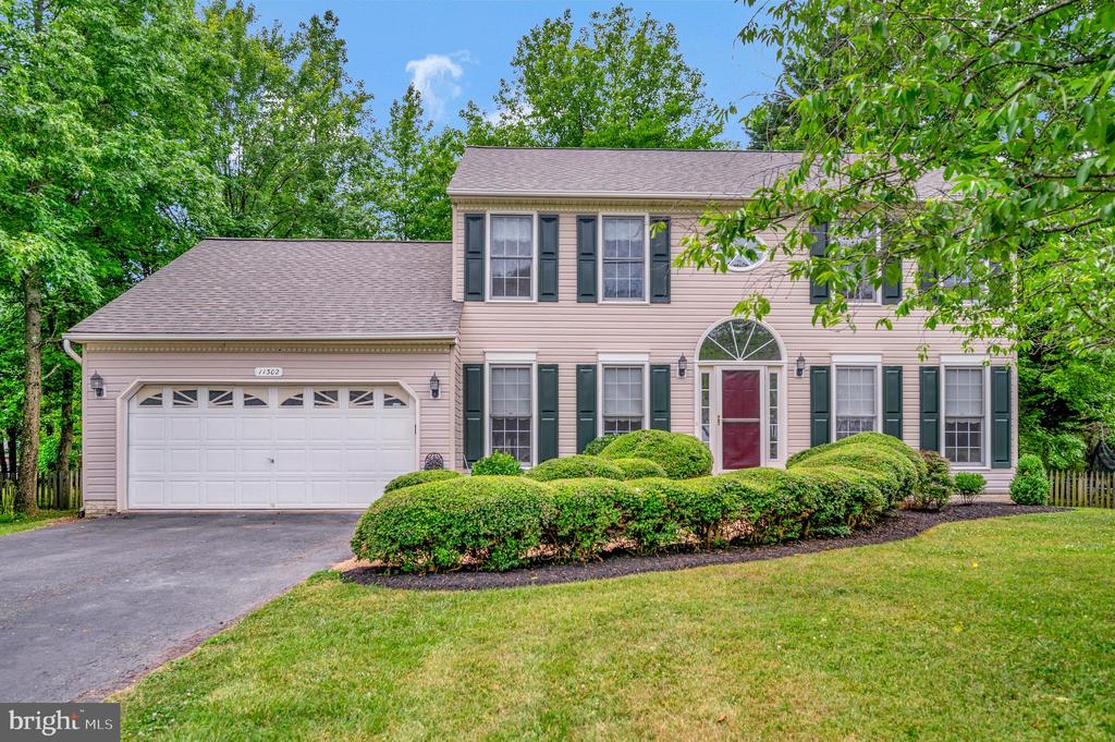 11302 BATH COURT