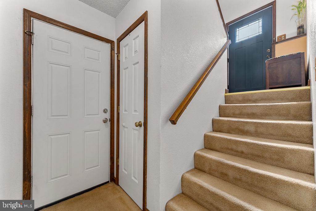 11412 WENTWORTH COURT