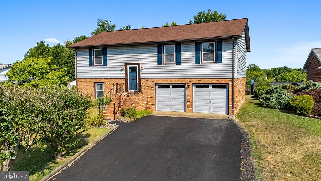 11412 WENTWORTH COURT