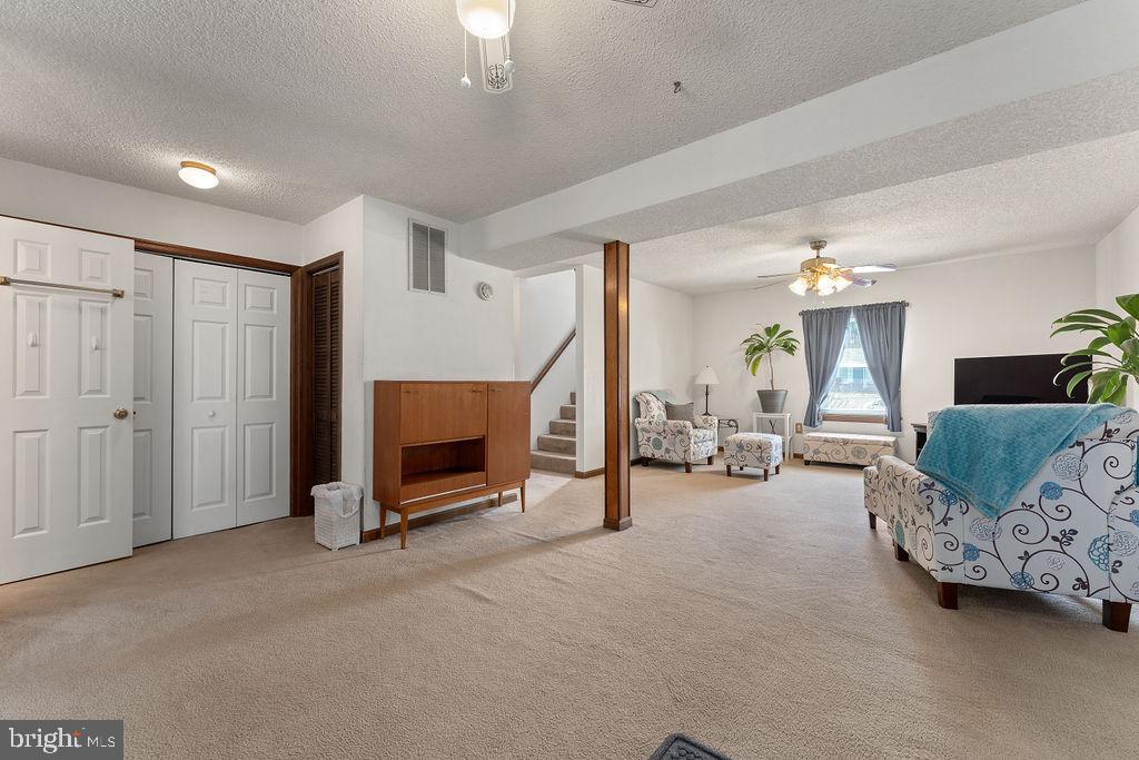11412 WENTWORTH COURT