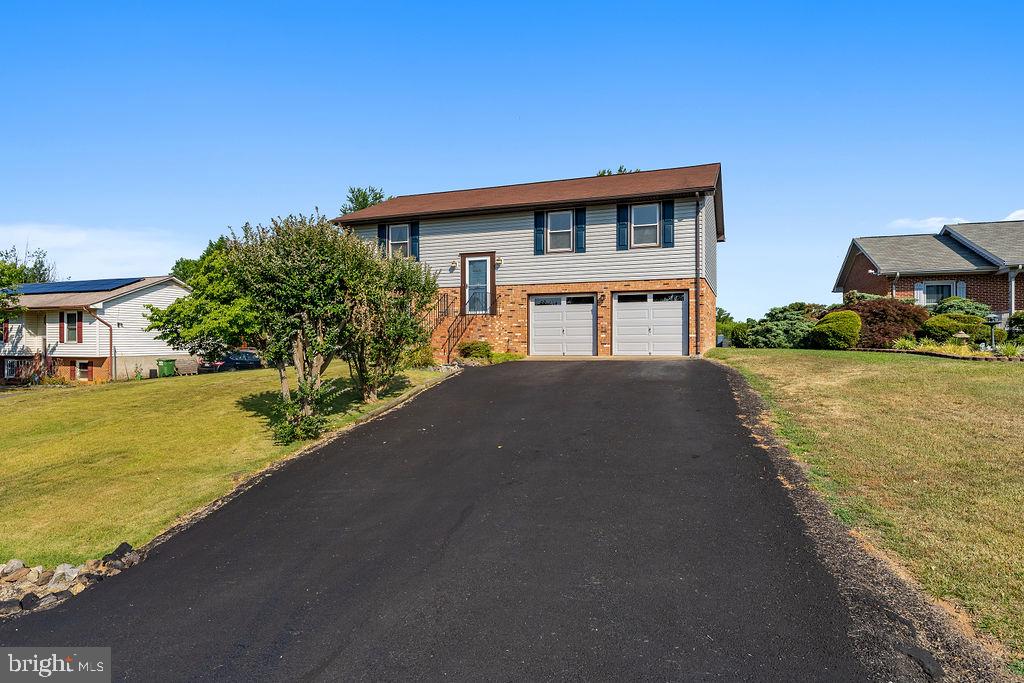 11412 WENTWORTH COURT