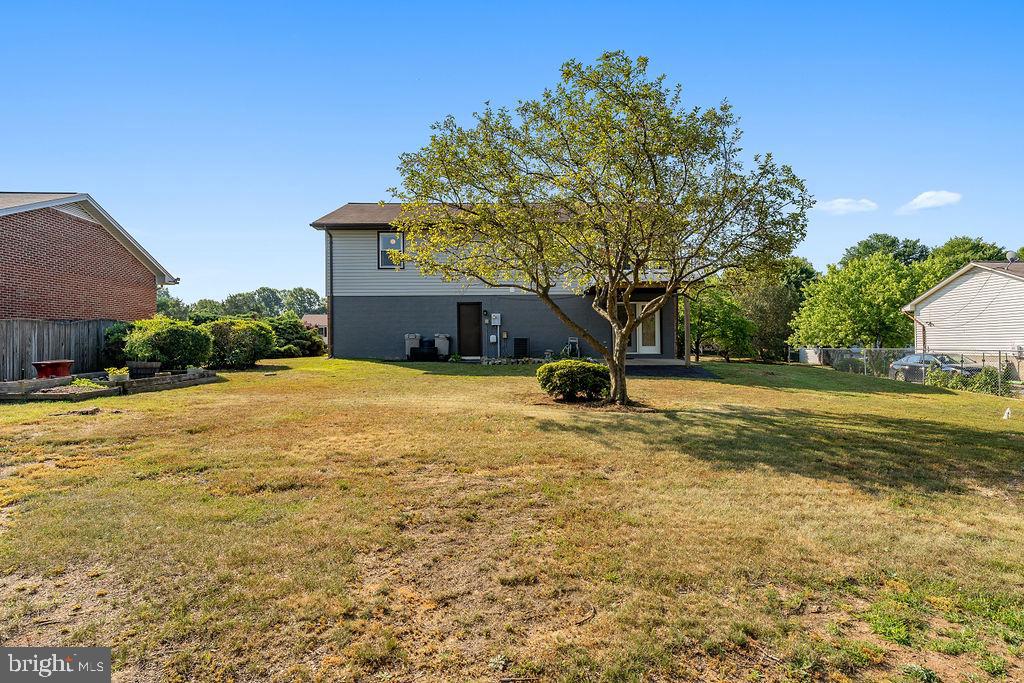 11412 WENTWORTH COURT