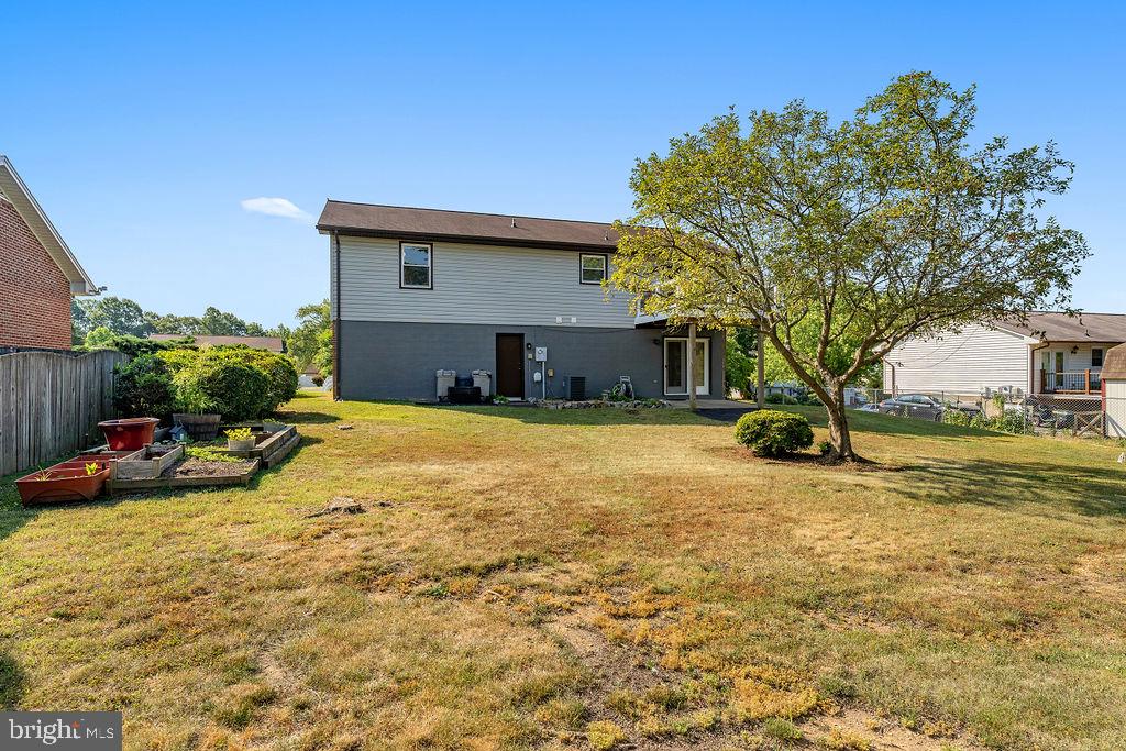 11412 WENTWORTH COURT