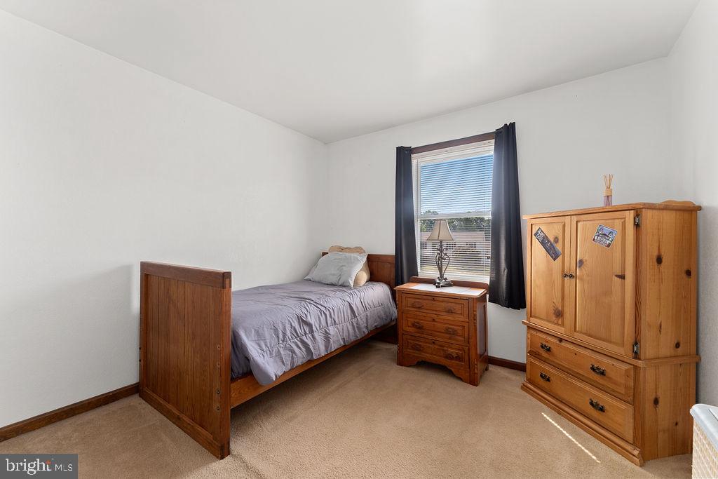 11412 WENTWORTH COURT