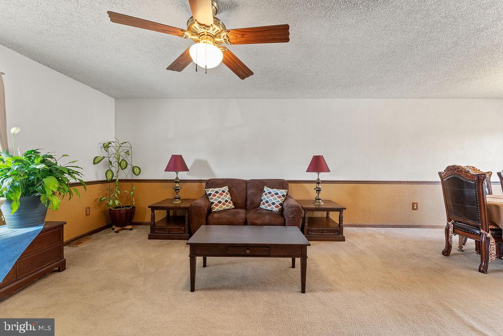 11412 WENTWORTH COURT