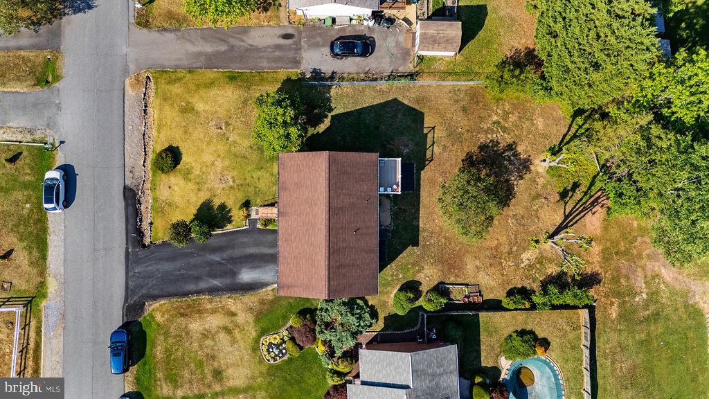 11412 WENTWORTH COURT