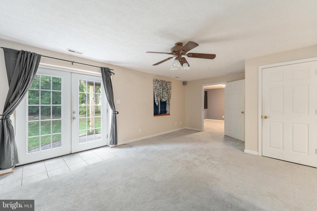 6158 COVENTRY COURT