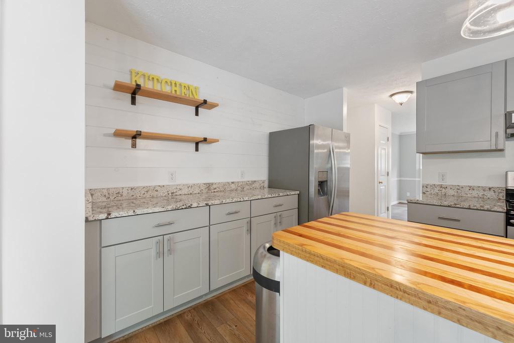 6158 COVENTRY COURT