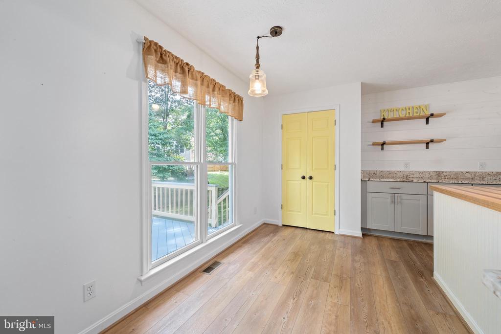 6158 COVENTRY COURT