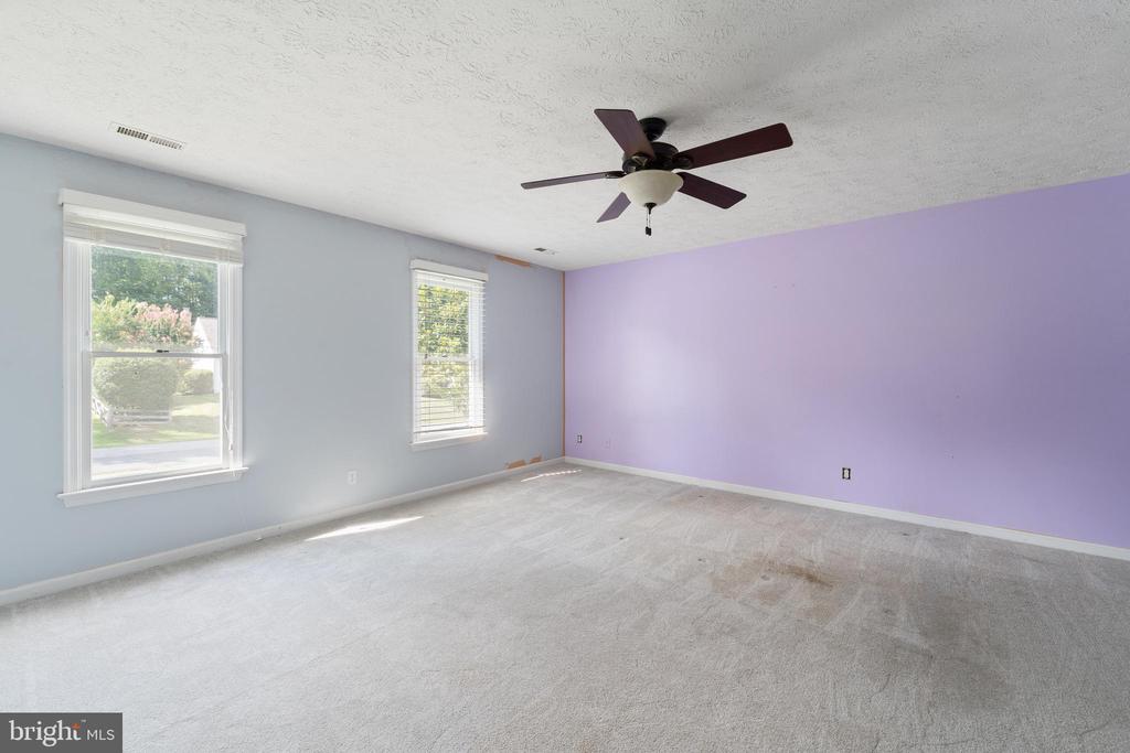 6158 COVENTRY COURT