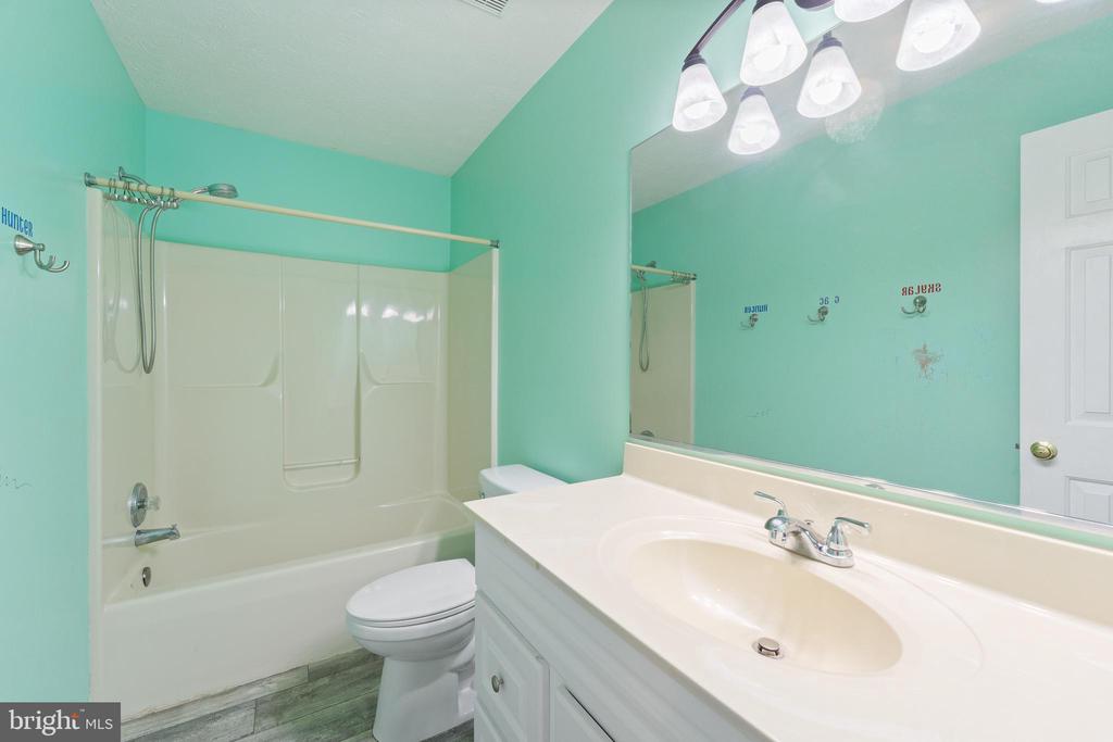 6158 COVENTRY COURT