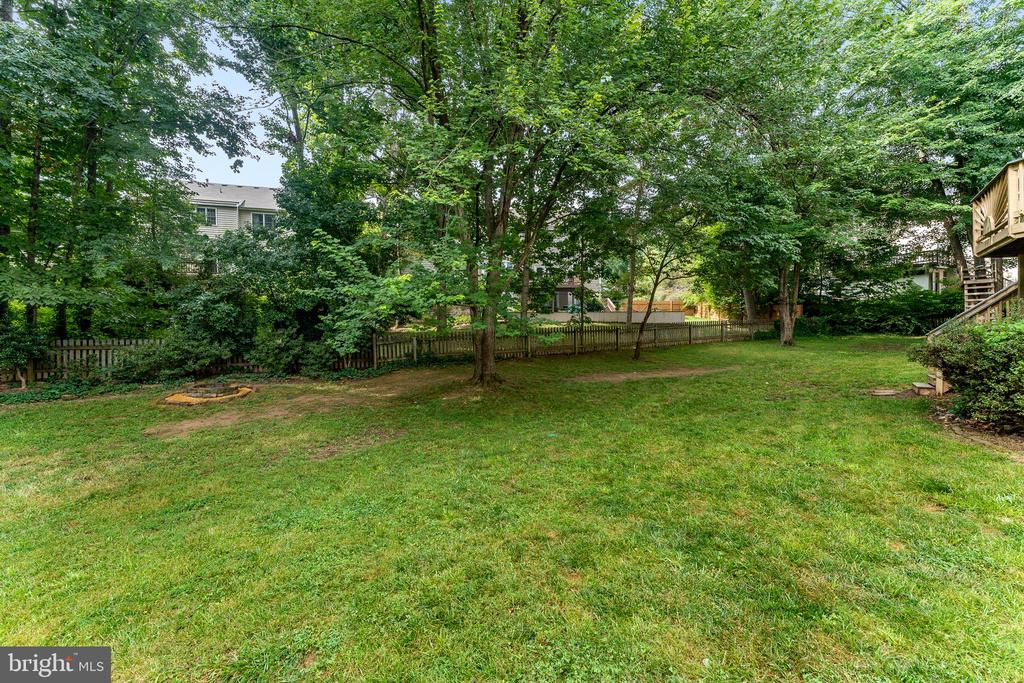 6158 COVENTRY COURT