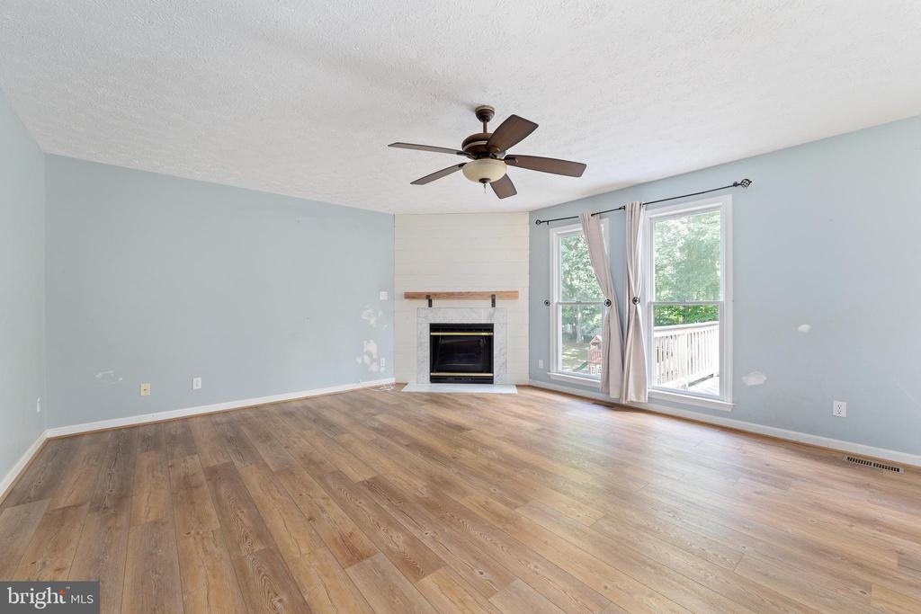 6158 COVENTRY COURT