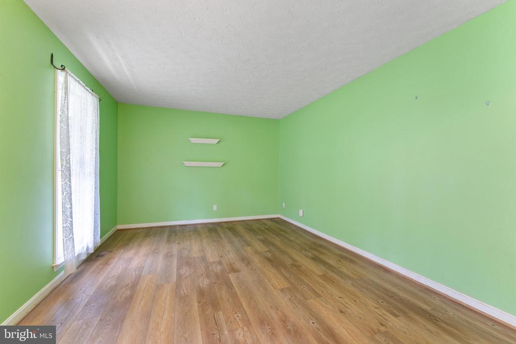 6158 COVENTRY COURT
