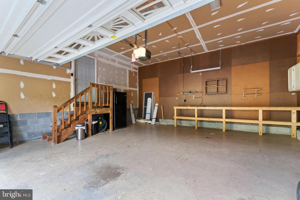 6158 COVENTRY COURT