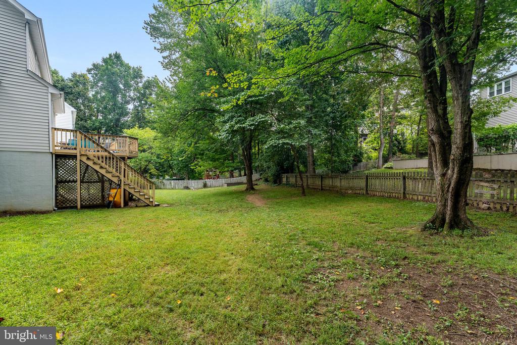 6158 COVENTRY COURT