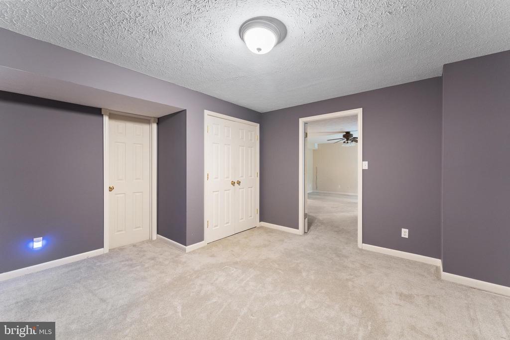 6158 COVENTRY COURT