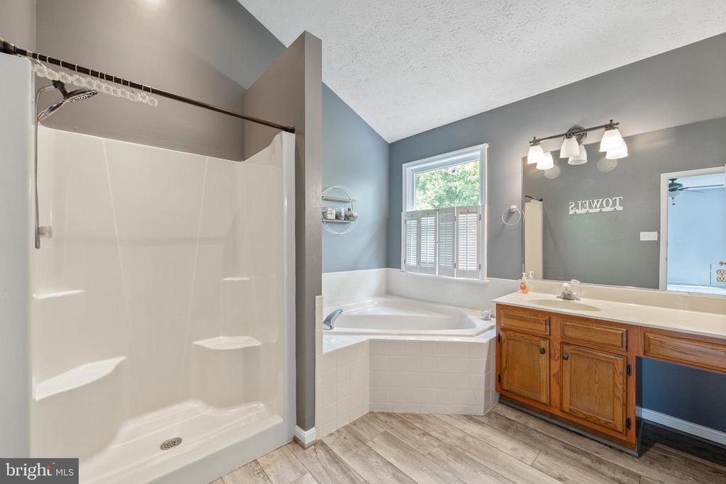 6158 COVENTRY COURT
