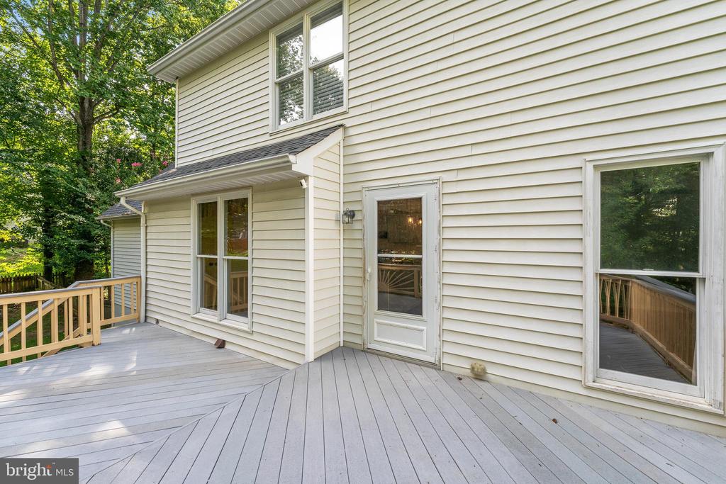 6158 COVENTRY COURT