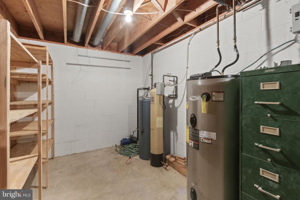 13010 SPOTSWOOD FURNACE ROAD