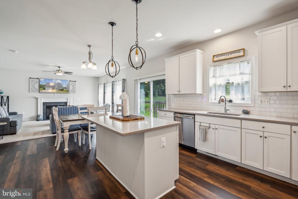 9629 HILLCREST DRIVE