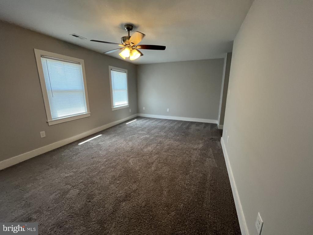 5103 SIGNAL CORPS DRIVE