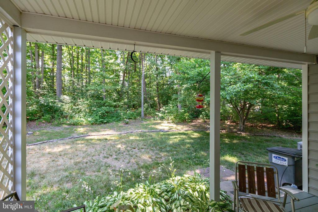 10906 CRESTWOOD DRIVE