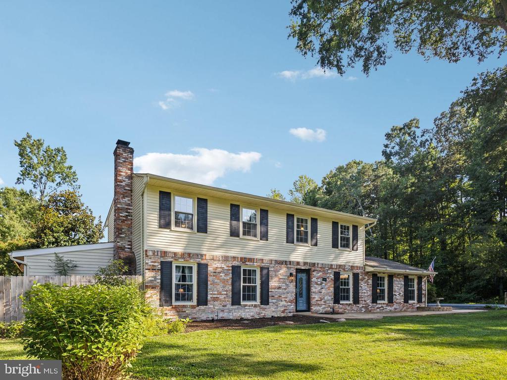 34 SHENANDOAH DRIVE