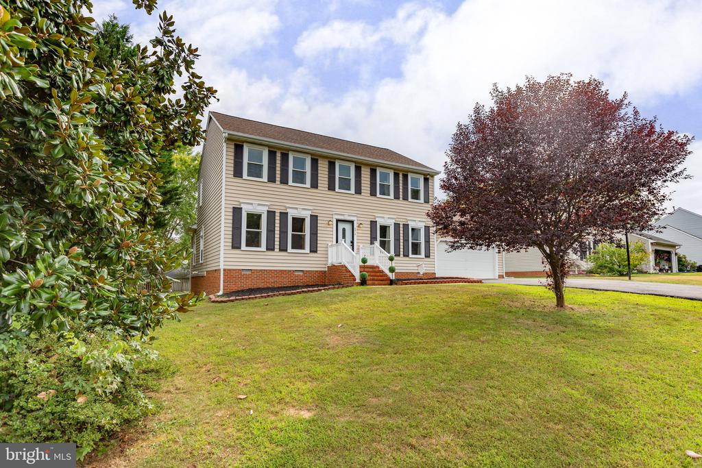 6816 RED ROSE VILLAGE DRIVE