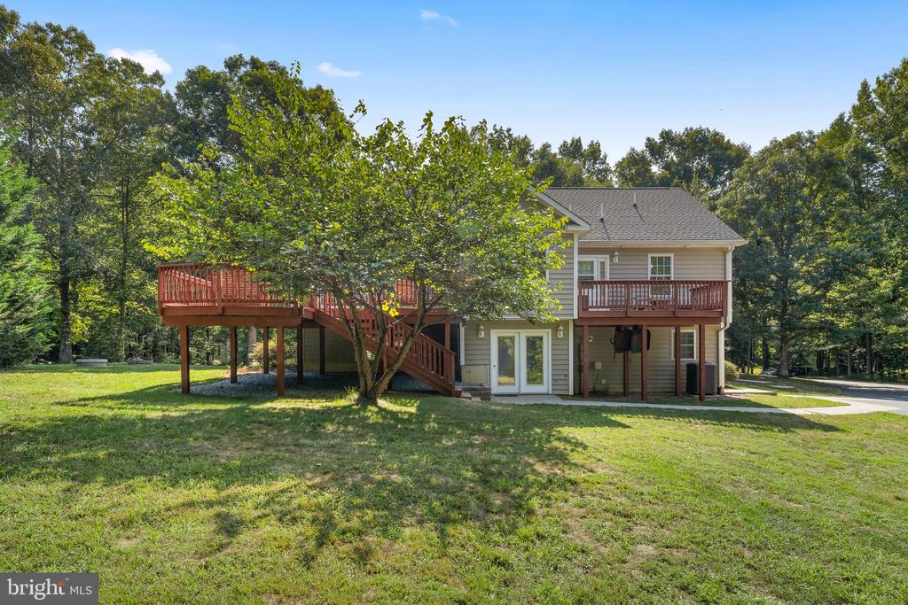 6814 TUPELO DRIVE