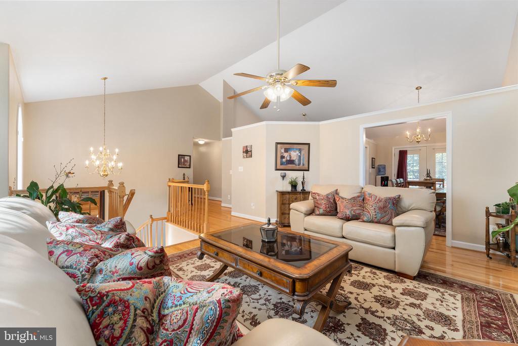 6814 TUPELO DRIVE