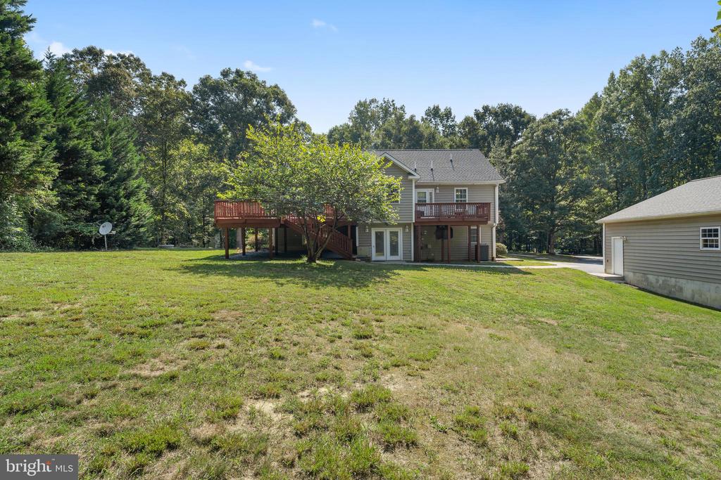 6814 TUPELO DRIVE