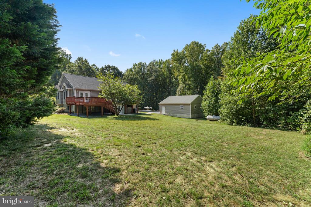 6814 TUPELO DRIVE