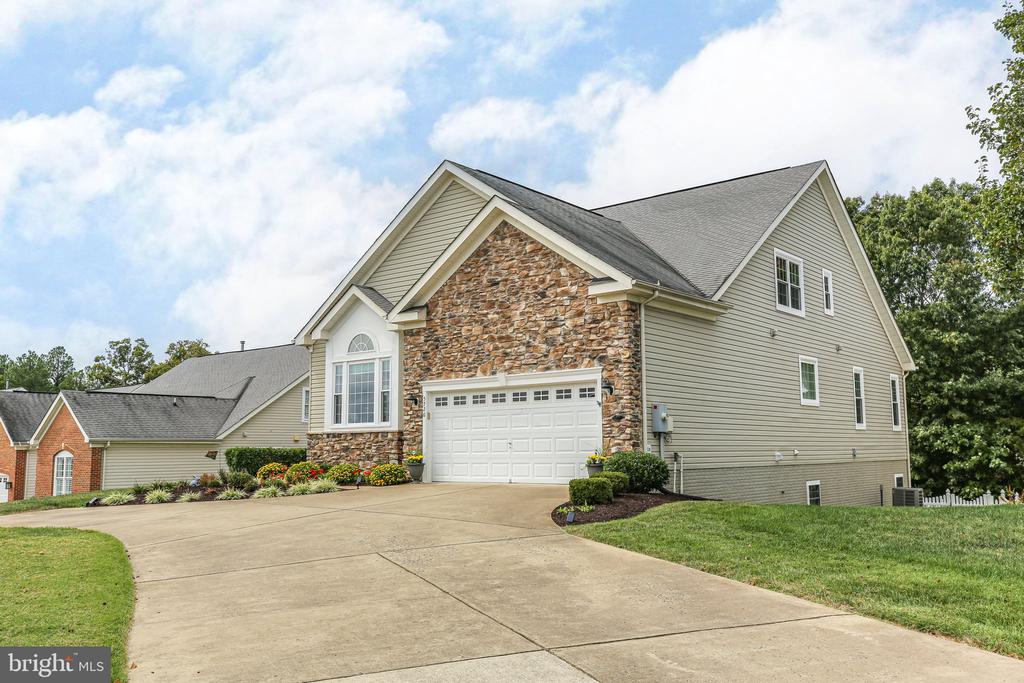 5726 W KESSLERS CROSSING
