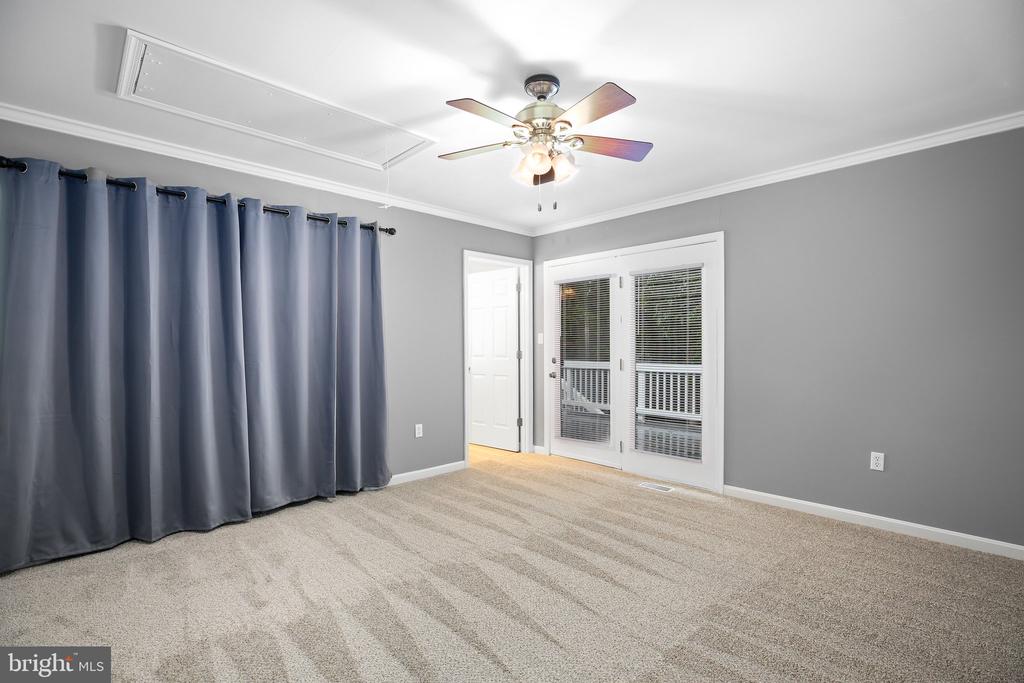12805 FLINTLOCK DRIVE