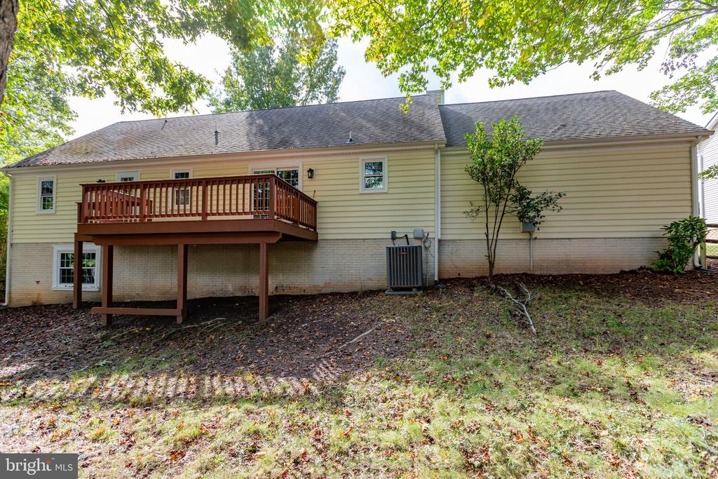 11907 BUTTERCUP LANE