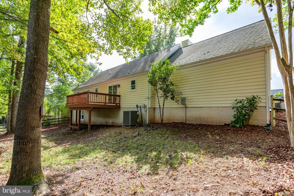 11907 BUTTERCUP LANE