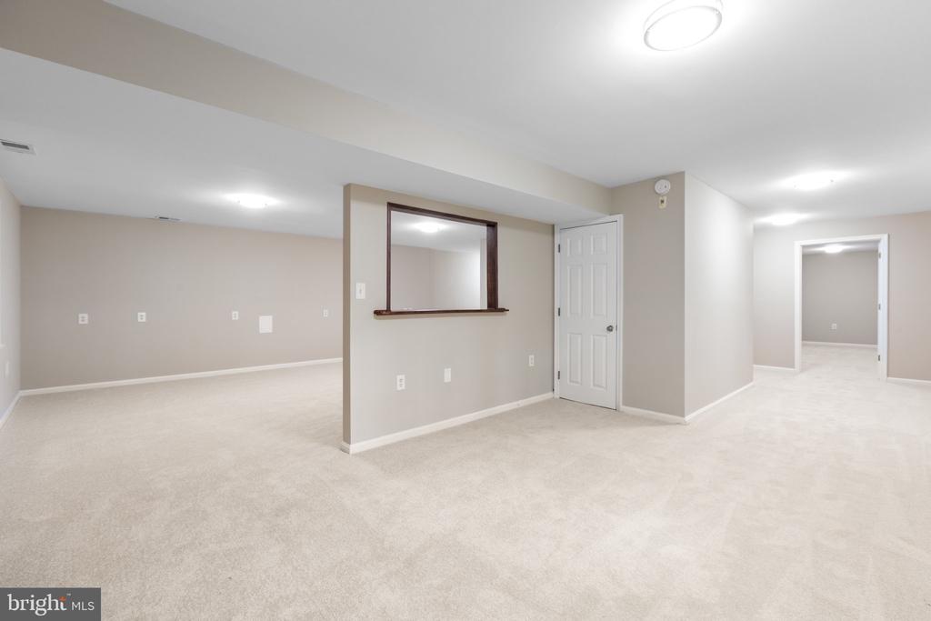 11907 BUTTERCUP LANE