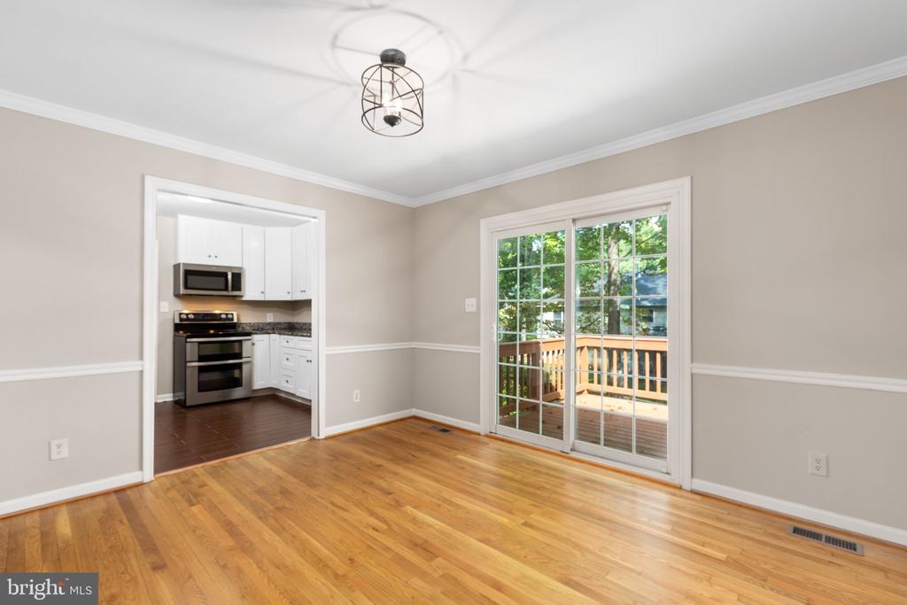 11907 BUTTERCUP LANE