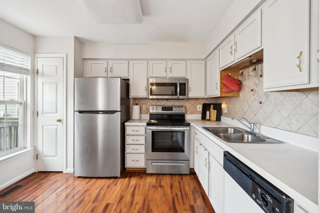 11205 GANDER COURT