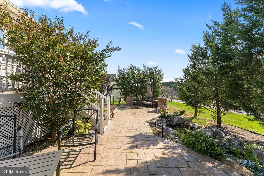 9418 DEEP CREEK LANE