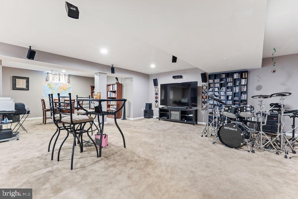 9418 DEEP CREEK LANE