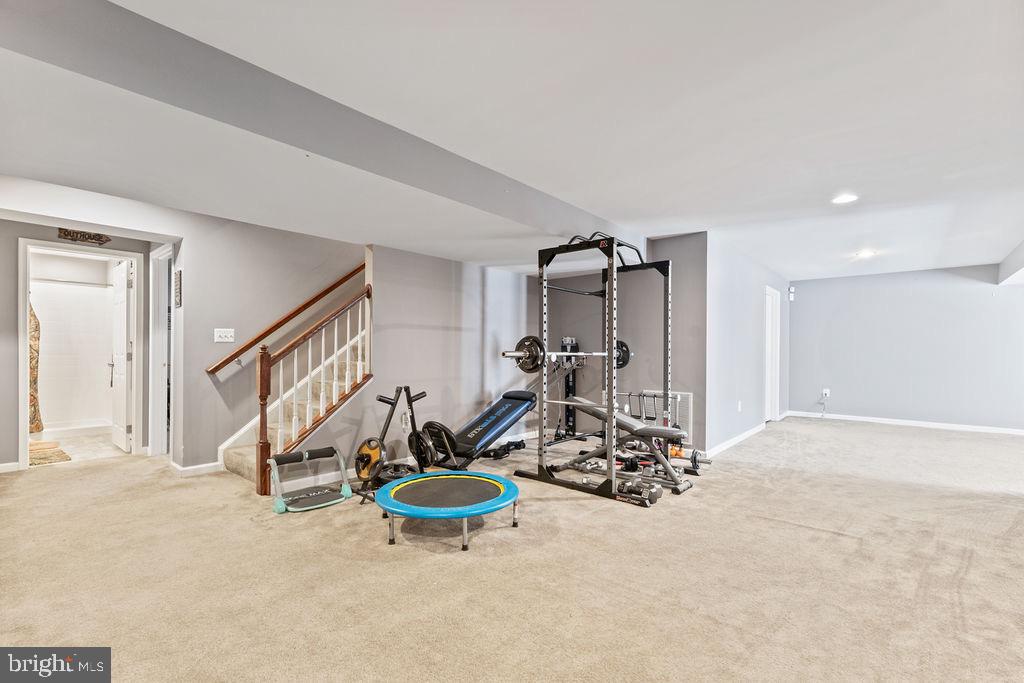 9418 DEEP CREEK LANE