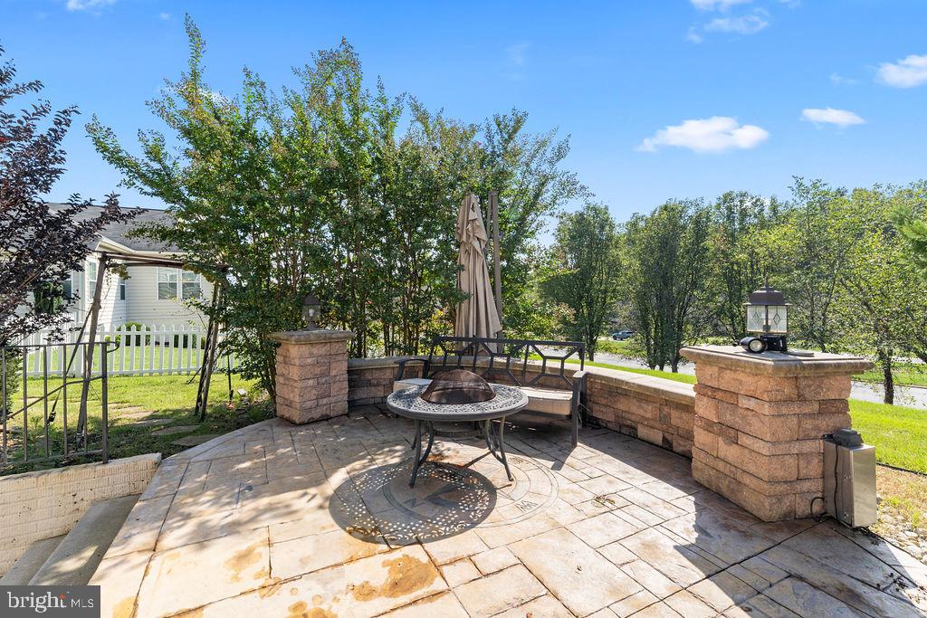 9418 DEEP CREEK LANE
