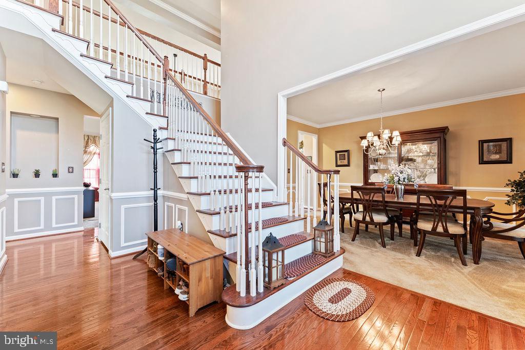 9418 DEEP CREEK LANE