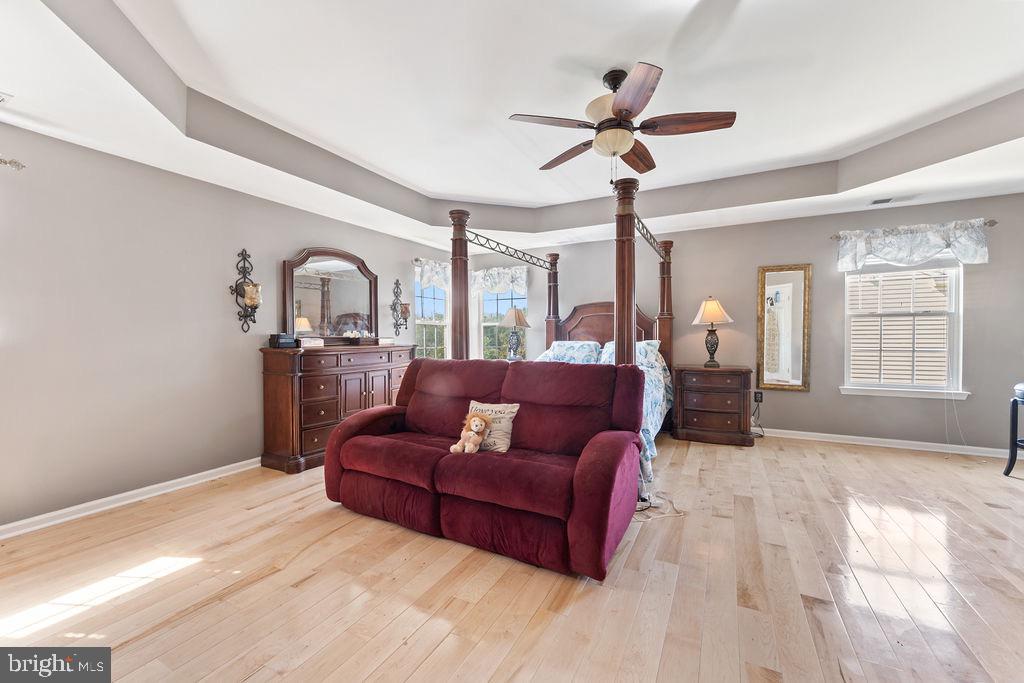 9418 DEEP CREEK LANE